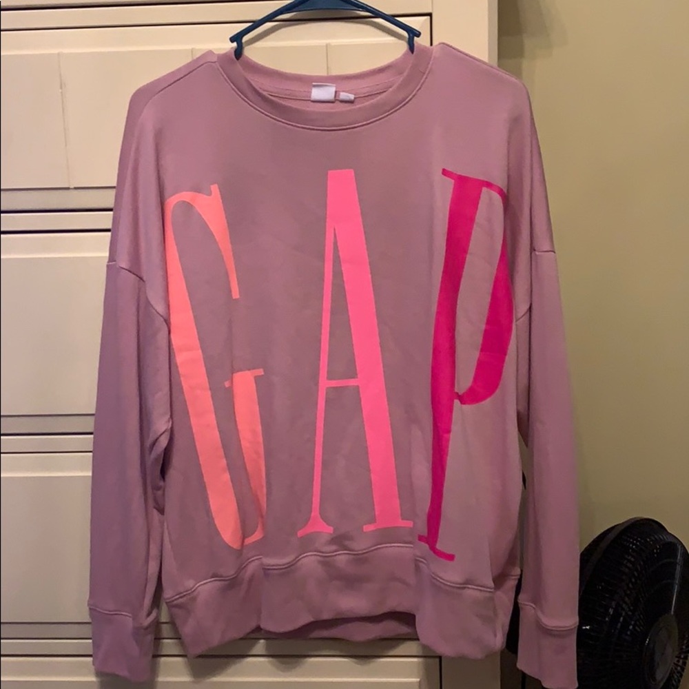 GAP long sleeve pink shirt